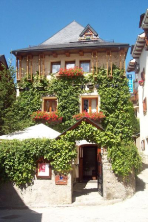 Отель Hotel Casa Socotor  Сальент-Де-Гальего